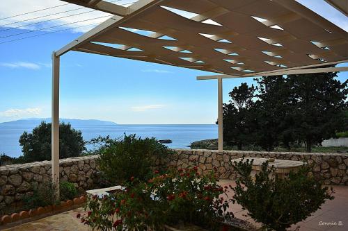 Фотография гостевого дома Asta La Vista Maisonettes