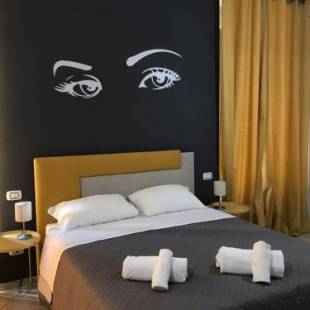 Фотографии мини отеля
Sensation House