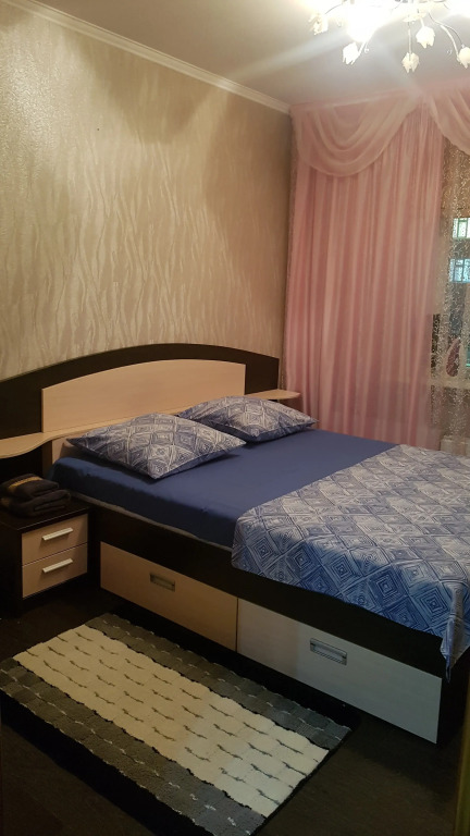 Фотография квартиры Квартира на 40 лет Победы 3 кв 19