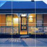 Фотография гостевого дома Ned Kelly’s Marlo Cottage - in the best Beechworth location