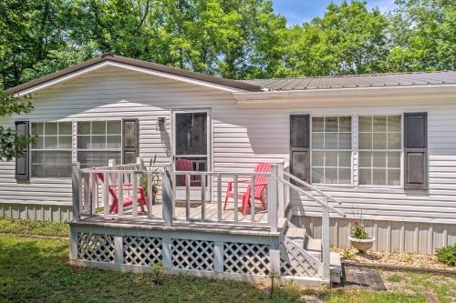 Фотографии гостевого дома
Horseshoe Hill House Quiet Lake Barkley Retreat!