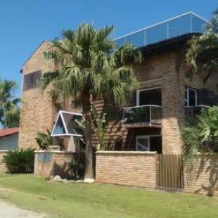 Фотографии гостевого дома
Capri Beach House Residencial Familiar