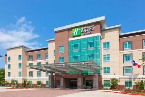 Фотография гостиницы Holiday Inn Express & Suites Houston SW - Medical Ctr Area, an IHG Hotel