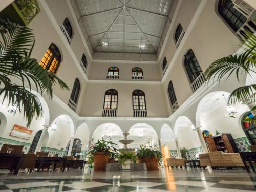 Фотографии гостиницы 
            Senator Cádiz Spa Hotel