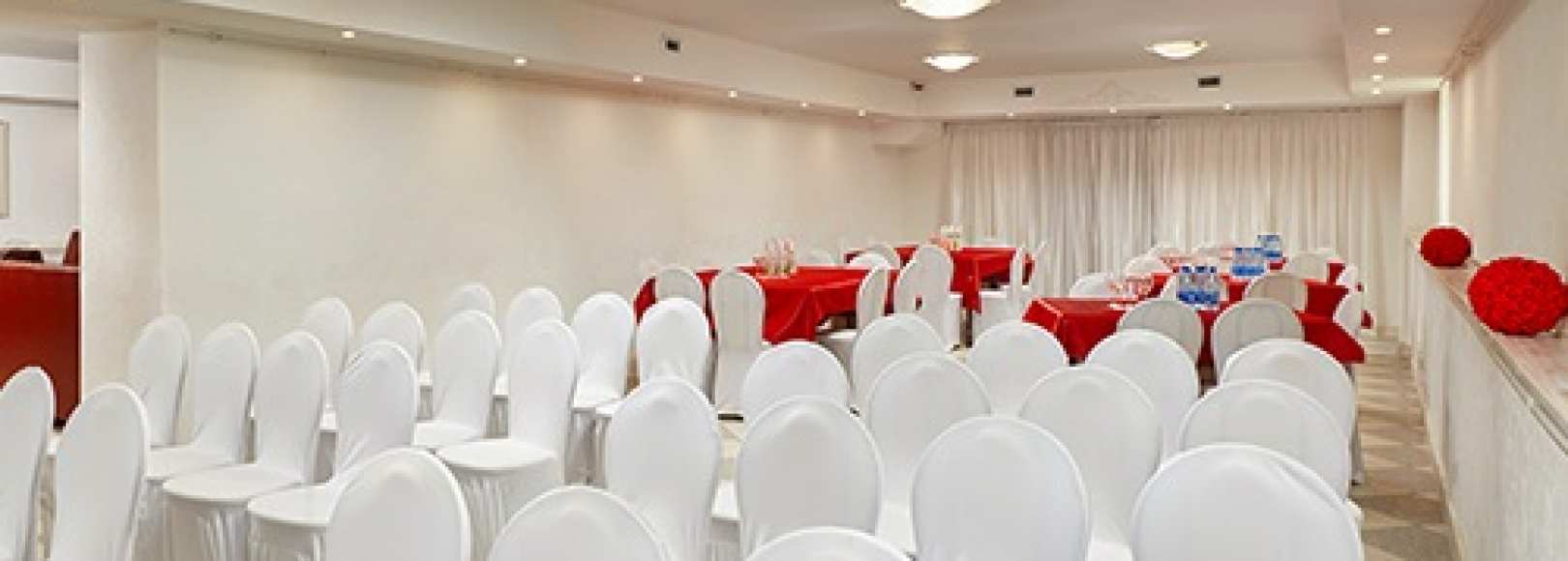 Фотография конференц-зала Рублевъ на 100 человек