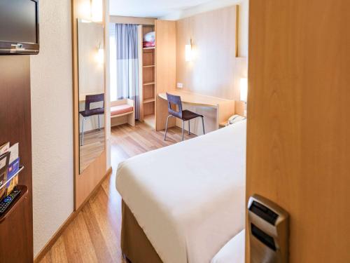 Фотография гостиницы ibis Avignon Centre Pont De L'Europe