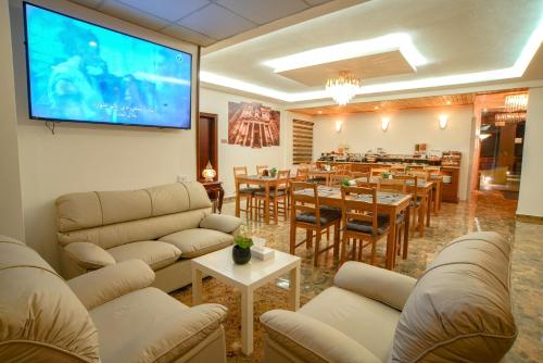 Фотография гостиницы Petra Plaza Hotel