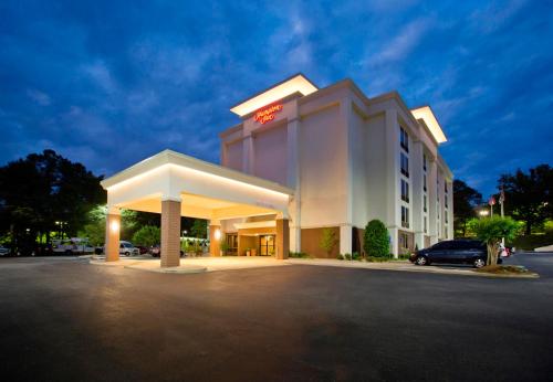 Фотография гостиницы Hampton Inn Atlanta-Northlake
