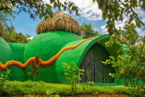 Фотография гостевого дома Green Moon Lodge