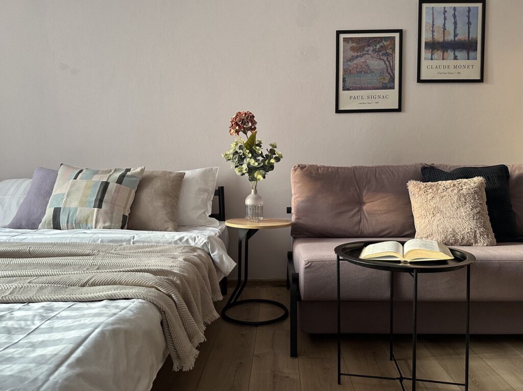 Фотография квартиры Квартира Студия МЕРЕНГА в центре города