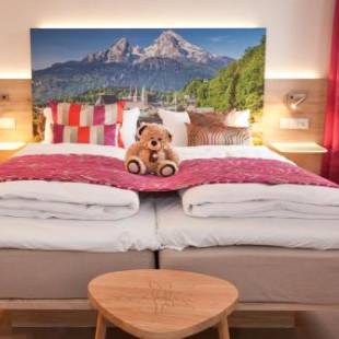 Фотографии гостиницы
Hotel Edel Weiss