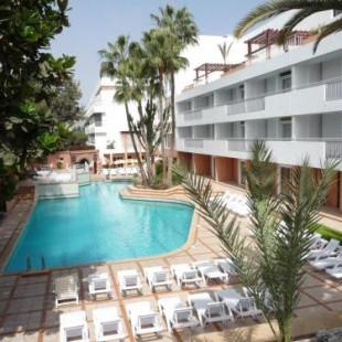 Фотография гостиницы HOTEL KAMAL CITY CENTER