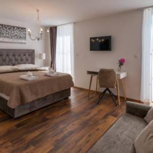 Фотографии гостевого дома
SOBE "GALEB"