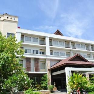 Фотографии гостиницы
Nana Buri Hotel