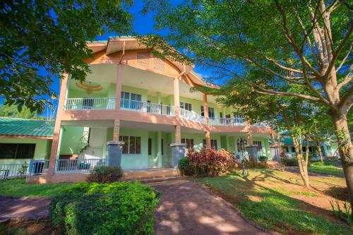 Фотография гостиницы Diamond Hill Resort