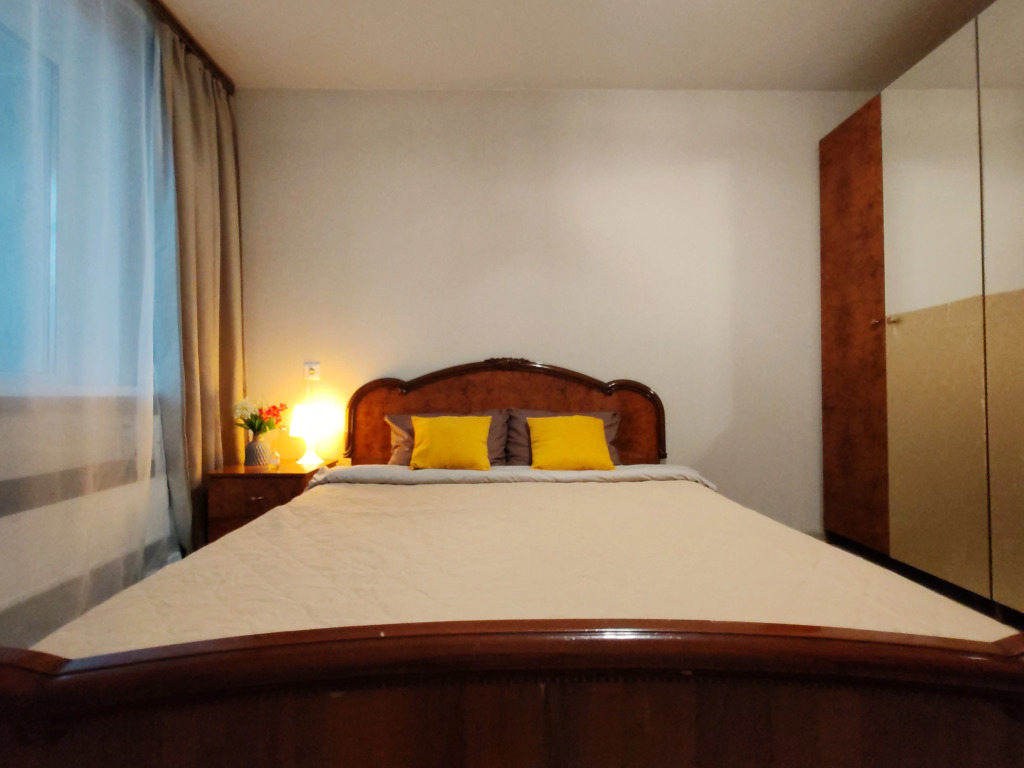 Фотография квартиры Квартира Уютная 2-х комнатная квартира в 15 минутах от нового стадиона Арена