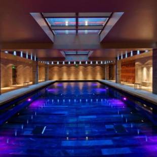 Фотографии гостиницы 
            Hôtel de Bourgtheroulde, Autograph Collection