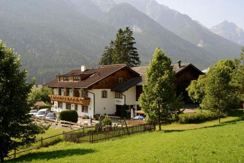 Фотография гостевого дома Gästehaus Rettenbacher