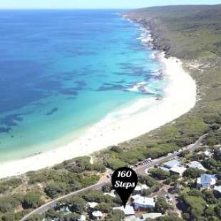 Фотографии гостевого дома 
            160 Steps... from Yallingup Beach