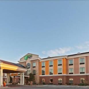 Фотографии гостиницы 
            Holiday Inn Express & Suites Lubbock Southwest – Wolfforth, an IHG Hotel