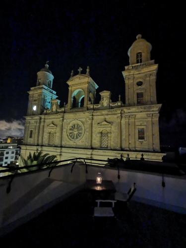 Фотографии мини отеля
Santa Ana Suite & Rooms