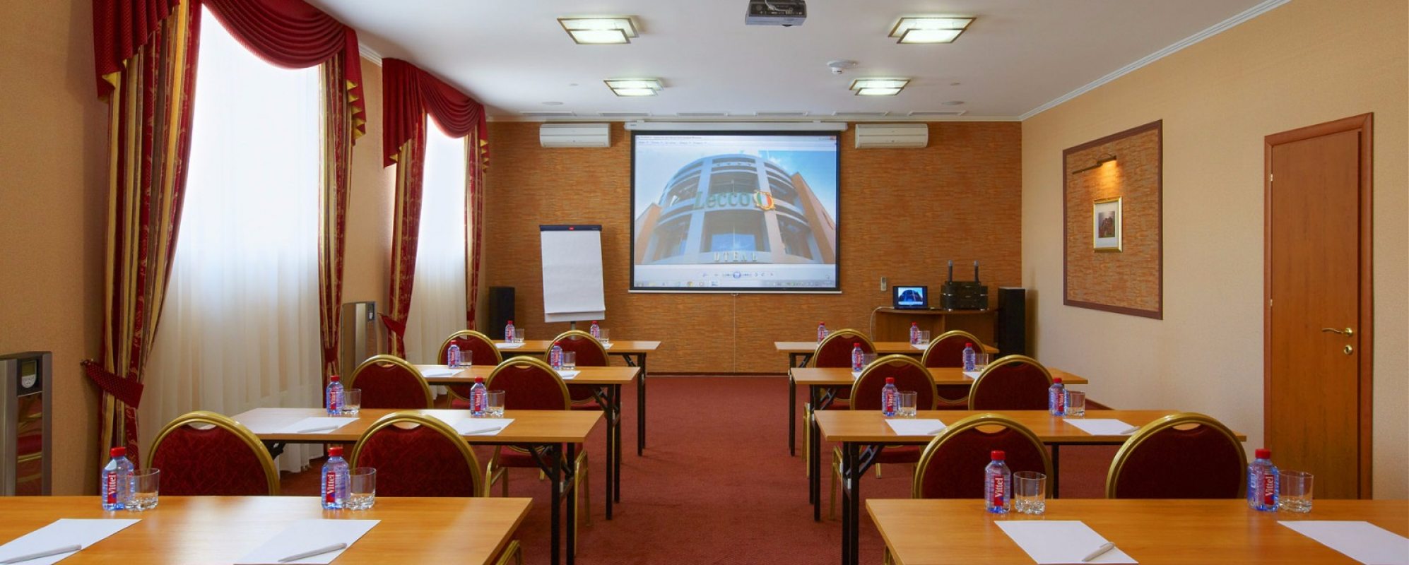 Фотографии конференц-зала Малый конференц-зал