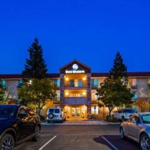 Фотографии мини отеля
Best Western Visalia Hotel