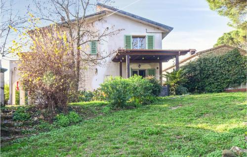 Фотография гостевого дома Nice home in Larciano with 4 Bedrooms