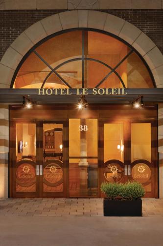 Фотография гостиницы Executive Hotel Le Soleil New York