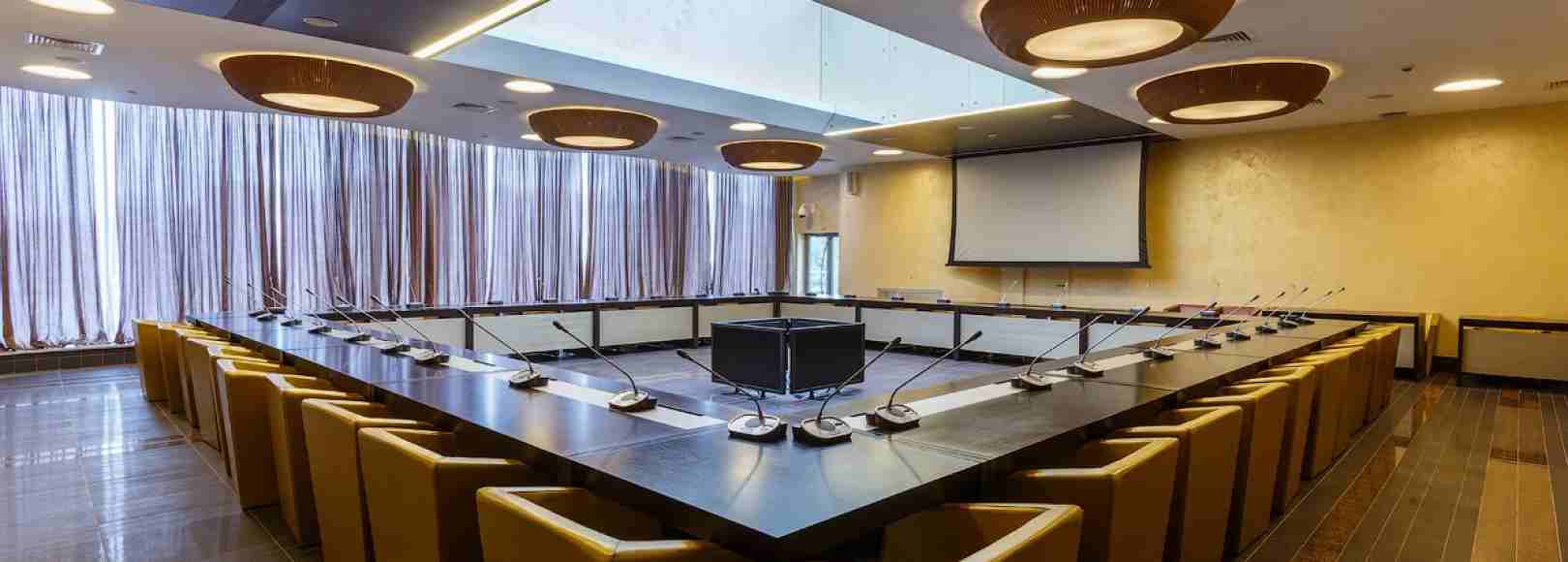 Фотография конференц-зала Конгресс-холл