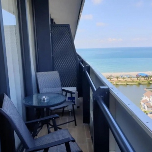 Фотография квартиры Orbi City Apartment(with sea and city view)