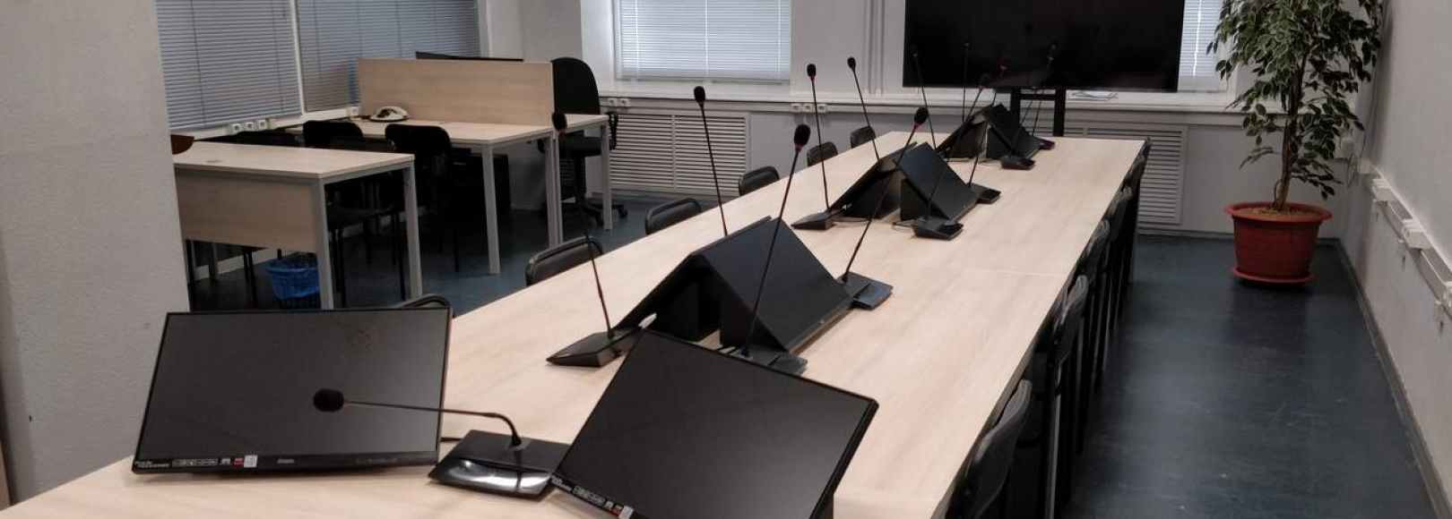 Фотография конференц-зала Интернет-зал Пермской краевой библиотеки имени А. М. Горького