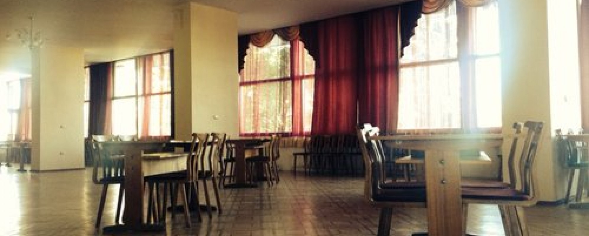 Фотографии конференц-зала Паркетный зал