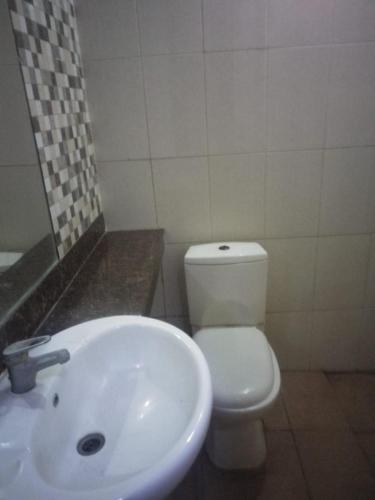 Фотографии гостиницы 
            AMS PENTHOUSE