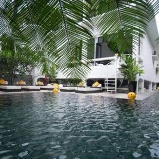 Фотографии мини отеля
Arthur & Paul (Men Only Hotel)