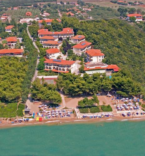 Фотография гостиницы Portes Beach Hotel