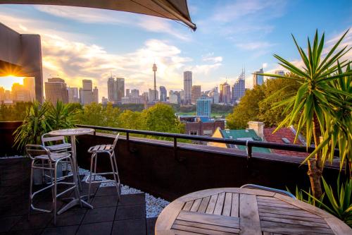Фотографии апарт отеля
Sydney Potts Point Central Apartment Hotel