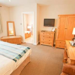 Фотографии мини отеля 
            The Golden Lion Hotel