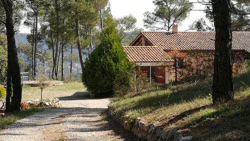 Фотография мини отеля La Pinède du Lac