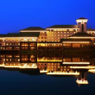Фотографии гостиницы 
            Gloria Resorts Jingdezhen Xishan Lake