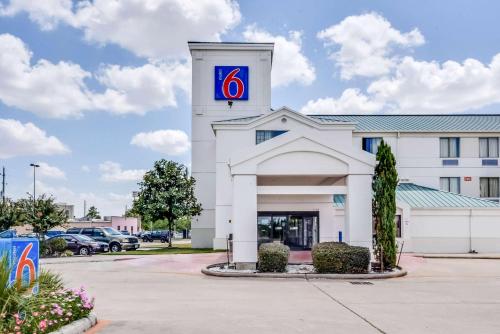 Фотография гостиницы Motel 6-Katy, TX - Houston