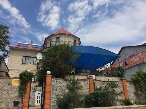 Фотография гостевого дома Замок