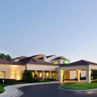 Фотографии гостиницы
Courtyard Kansas City Overland Park/Metcalf, South of College Boulevard