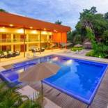 Фотография гостиницы Hotel Ixzi Plus