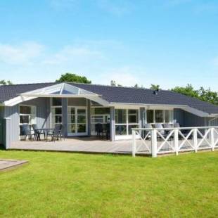 Фотографии гостевого дома 
            Three-Bedroom Holiday home in Blåvand 46