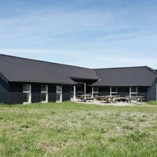 Фотографии гостевого дома
Ten-Bedroom Holiday home in Brovst