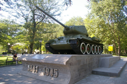 Фотографии достопримечательности 
            Мемориал Оружие Победы