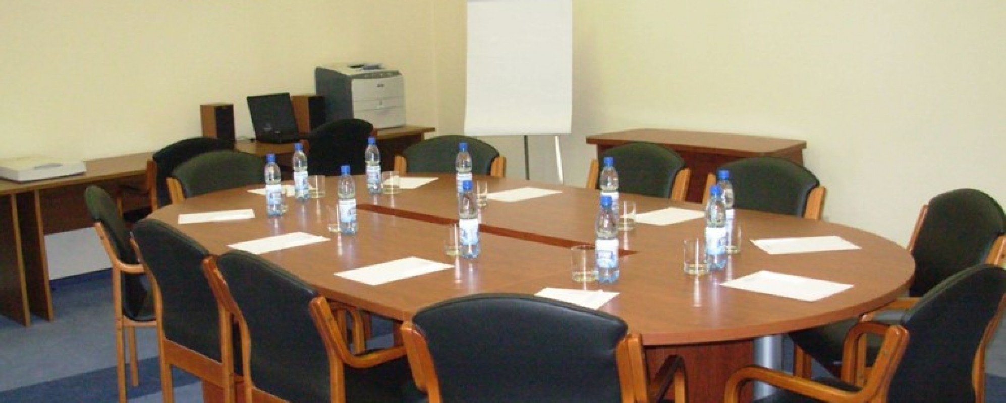 Фотографии комнаты для переговоров Переговорная комната