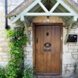 Фотография гостевого дома Half-pint Cottage