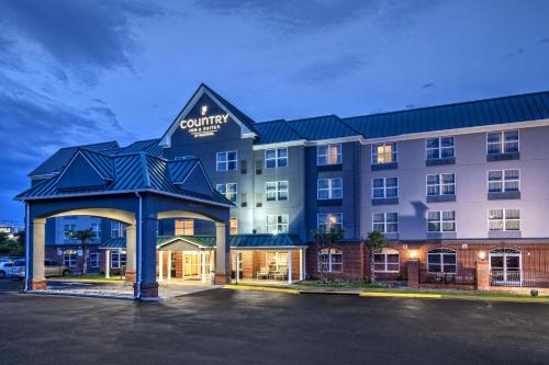 Фотография гостиницы Country Inn & Suites by Radisson, Potomac Mills Woodbridge, VA